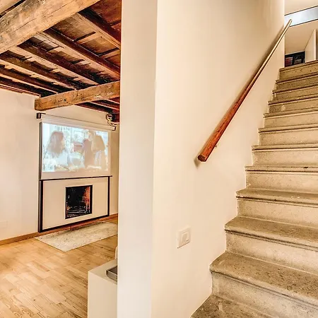 Yh Luxury 21 Tatil Evi Roma